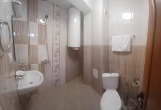 Къща за гости Камината - 9