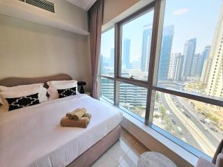 Opposite JBR Beach - Modern Studio - 1
