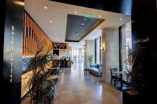 Ramada Hotel & Suites by Wyndham Al Qassim - 3