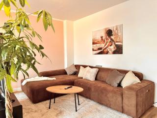 Designer-Apartment mit Balkon und Kaffeebar, Elbnah - 8