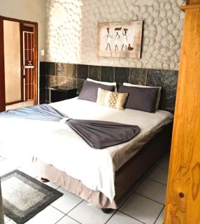 The Airport Lodge - East London - 8