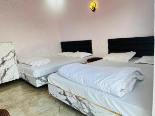 vivekanand p guest house - 3