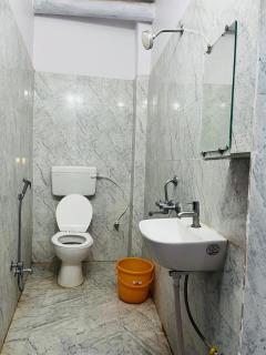 vivekanand p guest house - 2