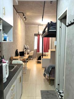 Loft type Condo Unit with pool and netflix - 2