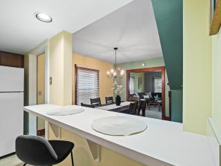 Historical District,Fully equipped,3 Beds,Sleeps 6 - 3