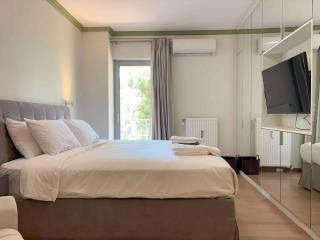 Luxurious & Spacious Flat in Glyfada Center - 6