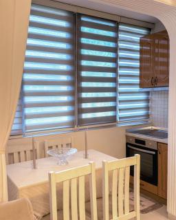 Hestior Top Floor Apartment, Downtown & Mountain View - Tirana - 2