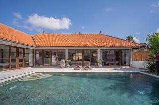 Villa Pema - Tropical Stylish 3BR with pool, 15 mins to Canggu - Dalung - 6