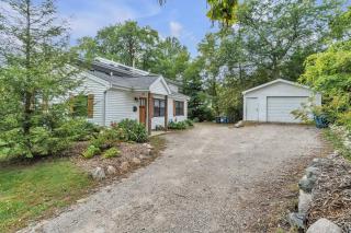 The Glamorous Townhome by Granger Gardens - Ann Arbor - 1