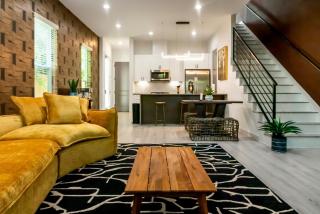 Stylish Stay I Breezy Pergola I Fire Pit Retreat - 0