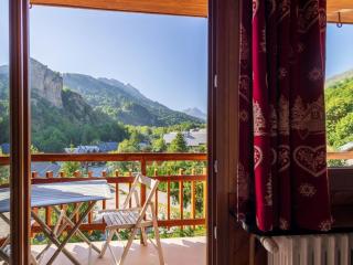 Appartement 2 pièces pour 4 personnes exposé sud avec parking - FR-1-263-219 - 1