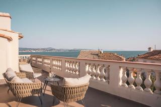Remparts, terrasse avec vue mer - 0