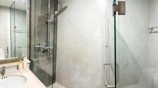 The Astra Luxury Condo near old town - 7