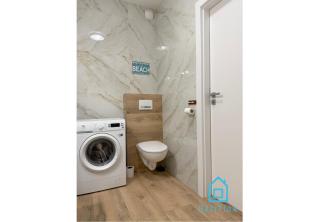 Coast Apartment with Sauna & Gym, 5 Min to Baltic Sea & Polsat Plus Arena - 1