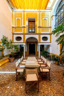 Villa Elvira, exclusive Pool and Gardens in the heart of Sevilla - Sevilla - 8