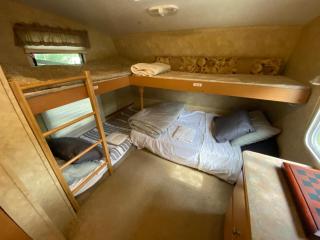 Glamping- Fifth Wheel RV Getaway - Bathurst - 4