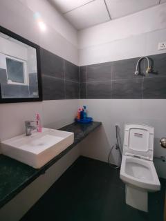 Kashu Luxury Stays - 9