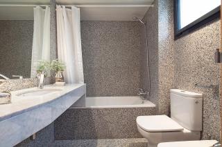 Apartment Barcelona Rentals - Sarria Apartments Near Center - 2