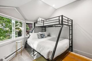 Columbine A by Exceptional Stays - 9