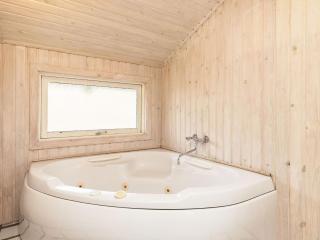 8 person holiday home in Pandrup-By Traum - 8