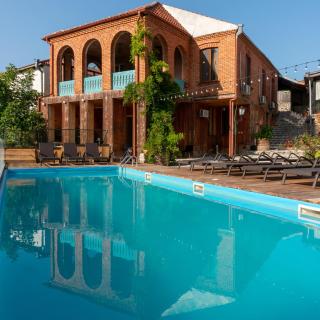 Dimitris Cabin In surami - 8