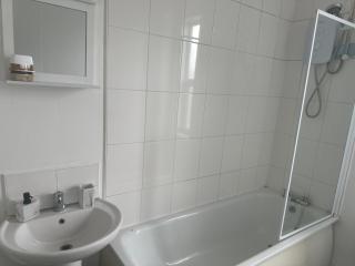 Luxury 4 BR House - Forest Fields - Forest Recreation Ground - Free Parking - WiFi - Castle & Museum - Sleeps 8 - Nottingham - 6