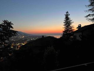 Cozy 4BR Villa with Lake View and Comfort Galore - Sapanca - 5