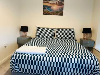 Reduced price - NewBuilt 3 Large Bedroom in Dartford City Center - Dartford - 3