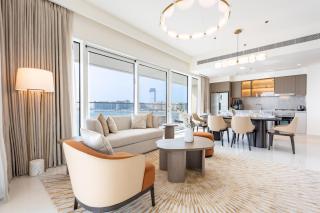 Chic 2 bedroom w Sunset and Palm Jumeirah Views - 4