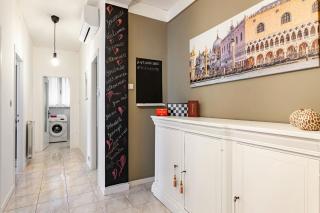 GuestHost - San Marco Apartment Mestre - 1