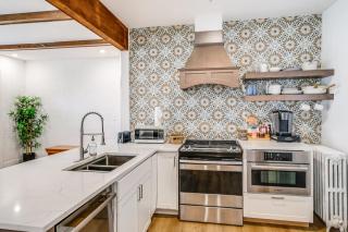 1 Mi to Arts District Modern Hyattsville Hideaway - 2