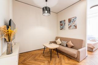 Яркая уникальная квартира в ЖК Meridian Apartments - 7