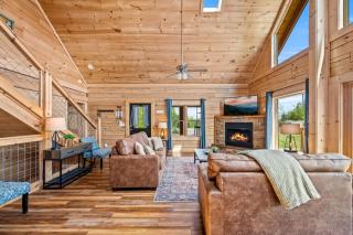 Rustic Retreat By Avada Properties - Greystone Heights - 1