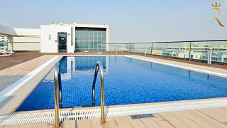 Vera Residences 2BR - Modern Poolside Retreat Near Yas Mall & Marina - 5