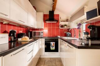 Heather Cottage - 2