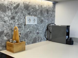 Deanes Califa Suites - 6