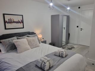 2 Bed Apartment, Manchester City Centre! - 5