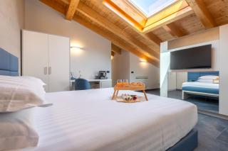 Mesbeglia Luxury Rooms - 4