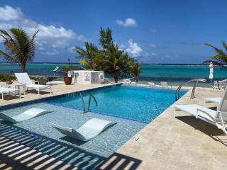 The Tropical Breeze Cottage - 6