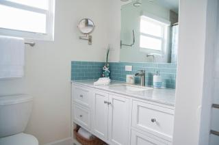 The Tropical Breeze Cottage - 6