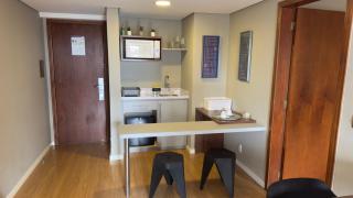 Ótimo apartamento Batel até 4 pessoas! Apartamento em hotel serviço 24h - 5