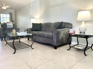 Snug Harbour View Condo #4 - 5