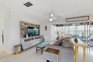 Redfish Cove Getaway - 6