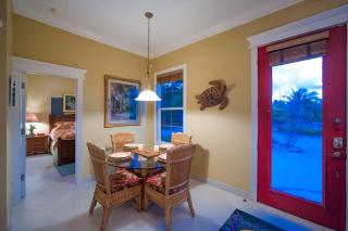Parrot-ise 4 Bedroom Oceanfront Villa in Cayman Kai - 3