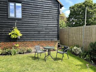 Charming King Ensuite in Peaceful West Challow - 7