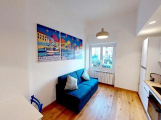 Genova Nobile Apartment - 9