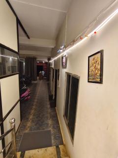AIIMS Nagar Homestay by Hezitt Stay - 5