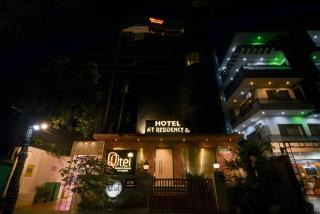 Qotel Comfort AT Residency Kaushambi Anand Vihar - 2