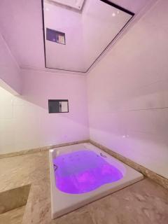 Casa de luxo com piscina e sala de jogos 4 camas 8 pessoas - 0