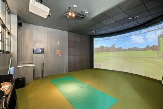 44 Chic 2B Condo, Resort Pool and Gym, Near Stockyards - 2